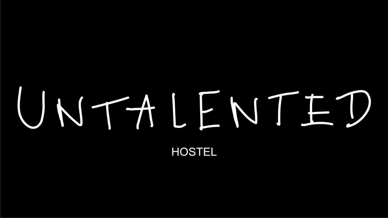 Untalented Hotel - Villette Paris Exteriör bild